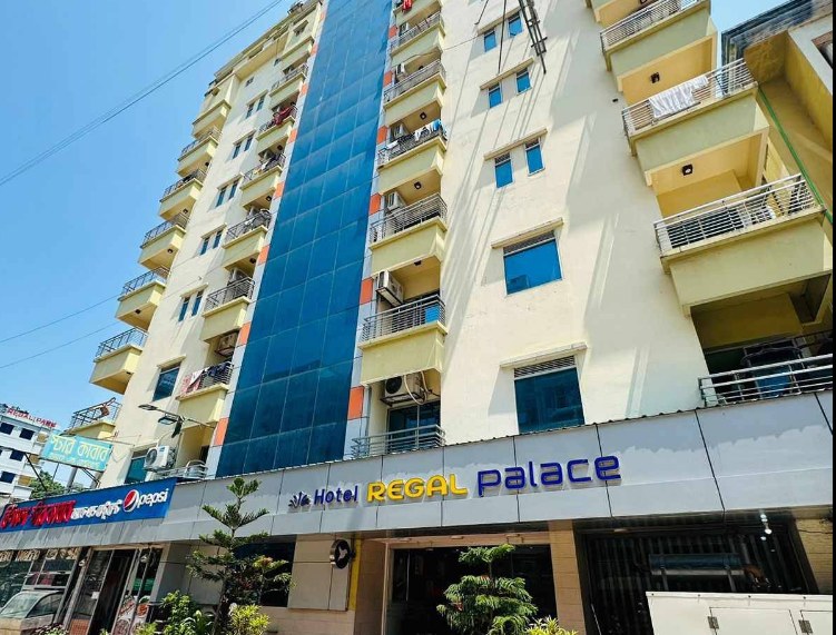 Hotel Regal Palace, Sugandha Point Kolatoli