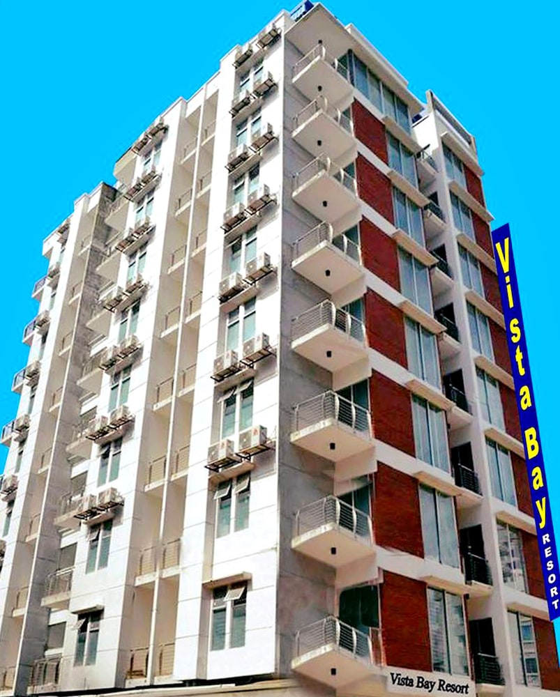 Hotel Vista Bay, Plot No 50, Sungandha Point,