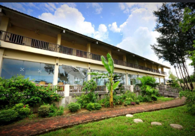 Surf Club Resort, Sugandha Beach Point